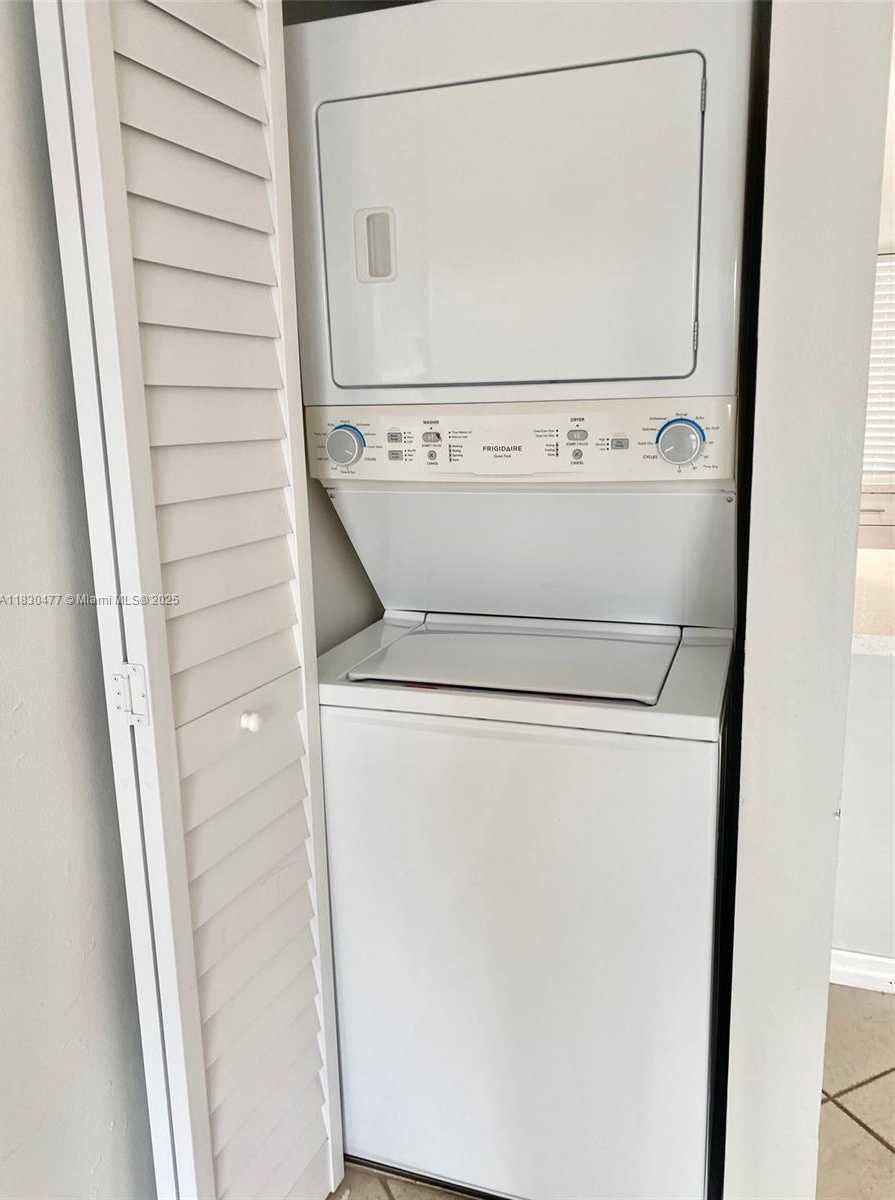 Small Image of 9911 WEST OKEECHOBEE RD #1-402, Hialeah Gardens Number 12