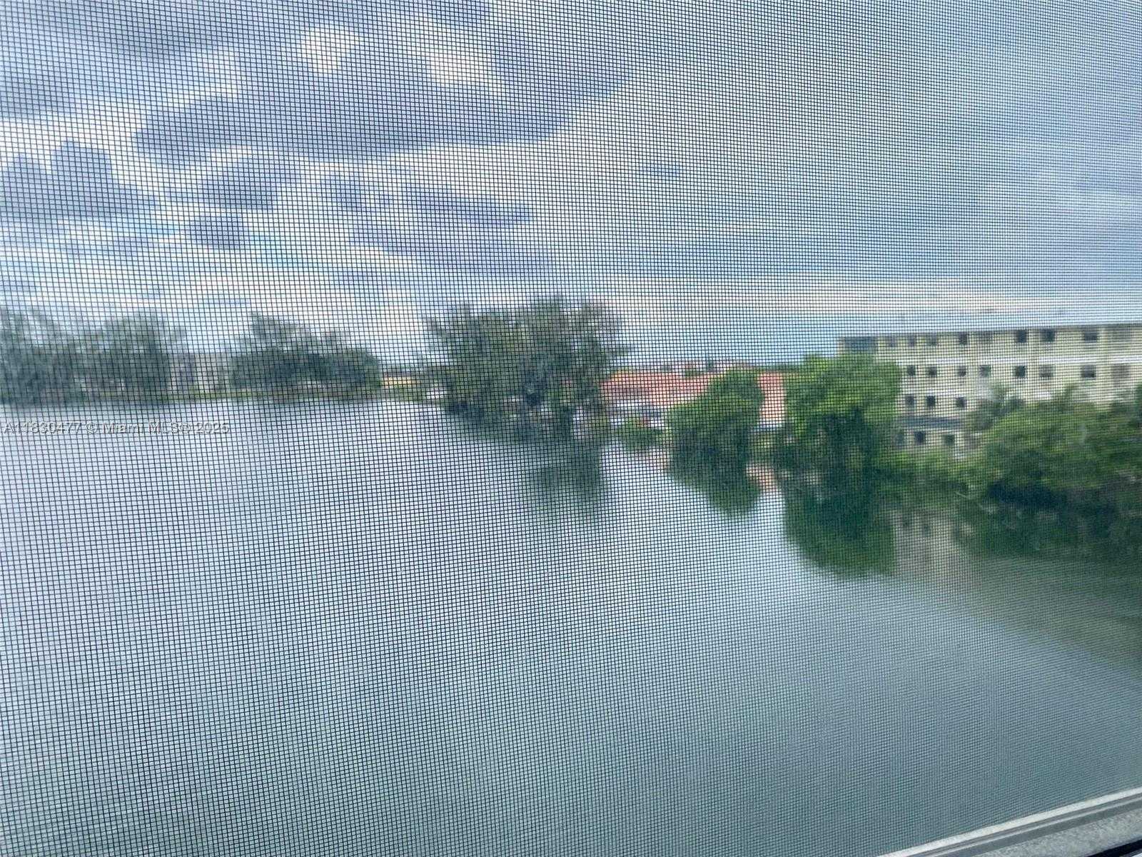 Small Image of 9911 WEST OKEECHOBEE RD #1-402, Hialeah Gardens Number 19