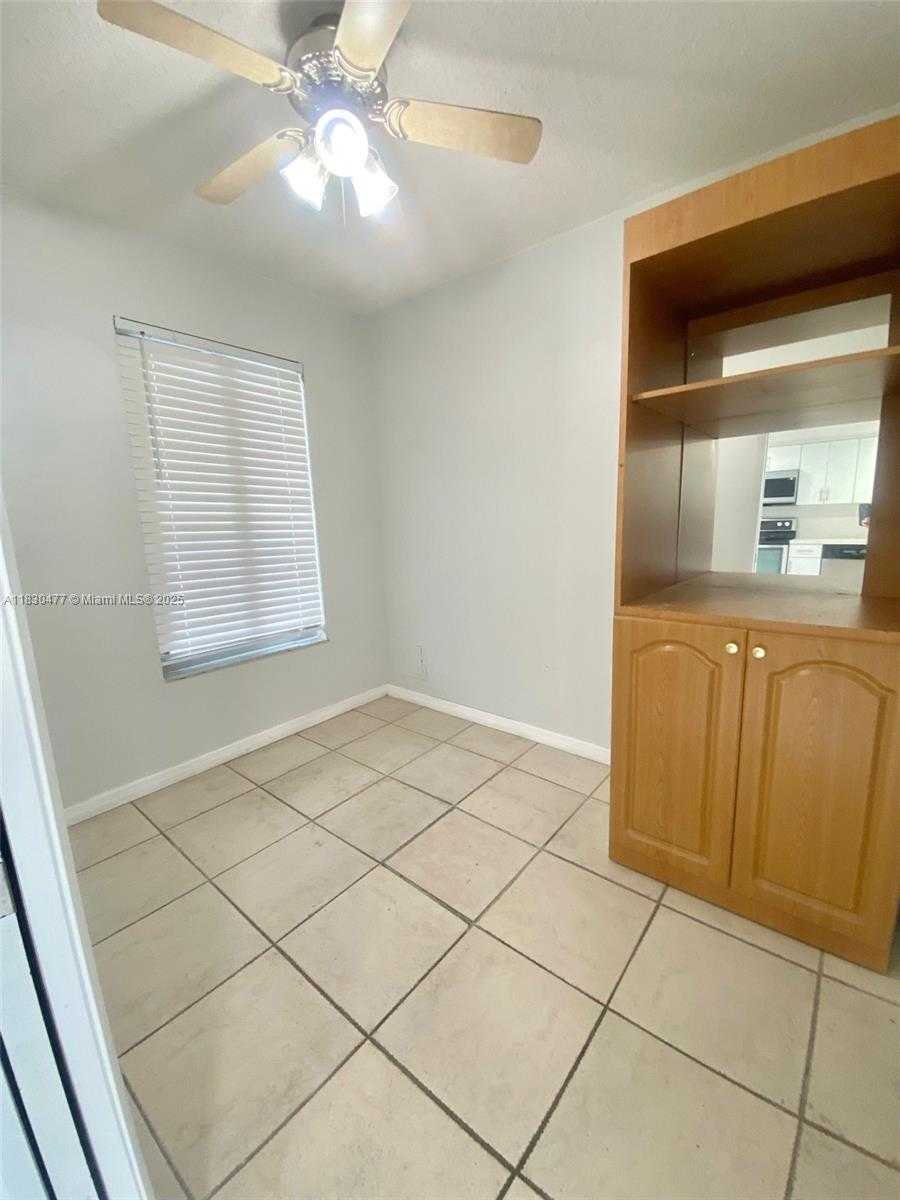 Small Image of 9911 WEST OKEECHOBEE RD #1-402, Hialeah Gardens Number 27