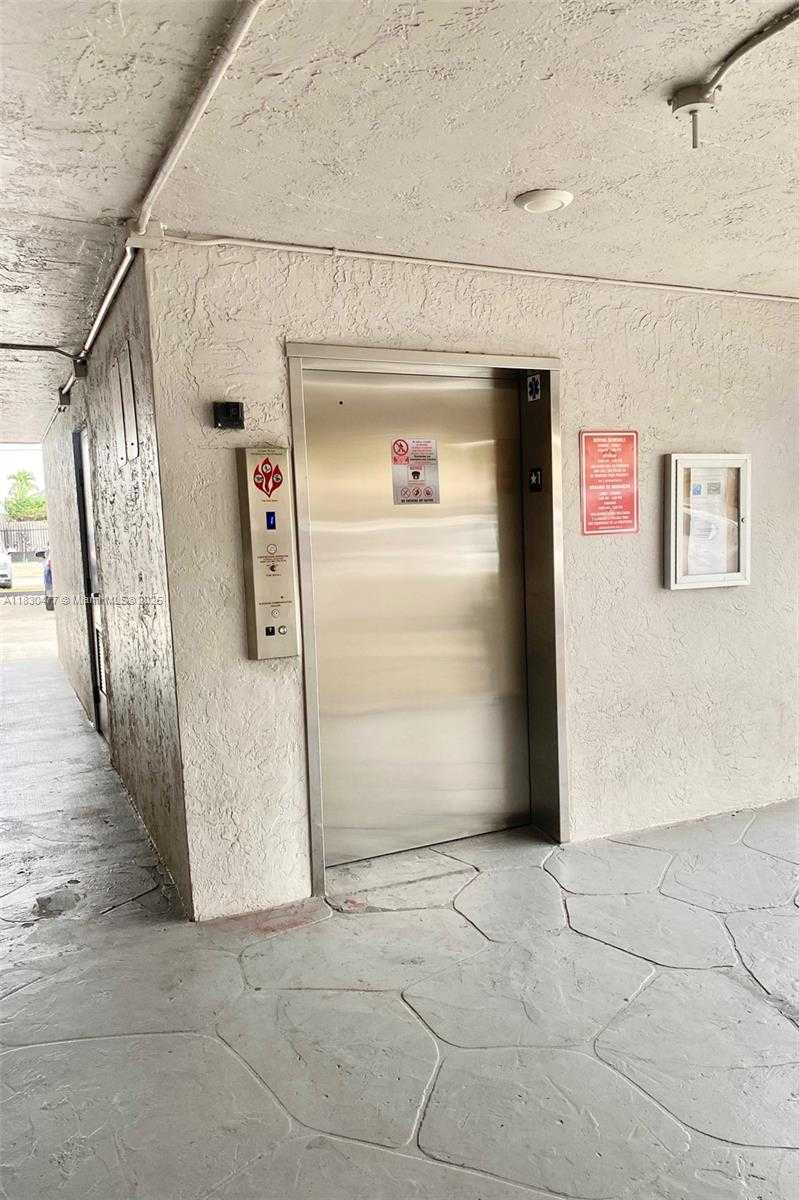 Small Image of 9911 WEST OKEECHOBEE RD #1-402, Hialeah Gardens Number 29