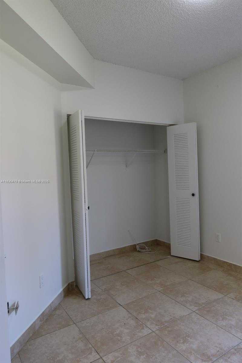 Small Image of 18340 NORTH WEST 68TH AVE #A, Hialeah Number 9