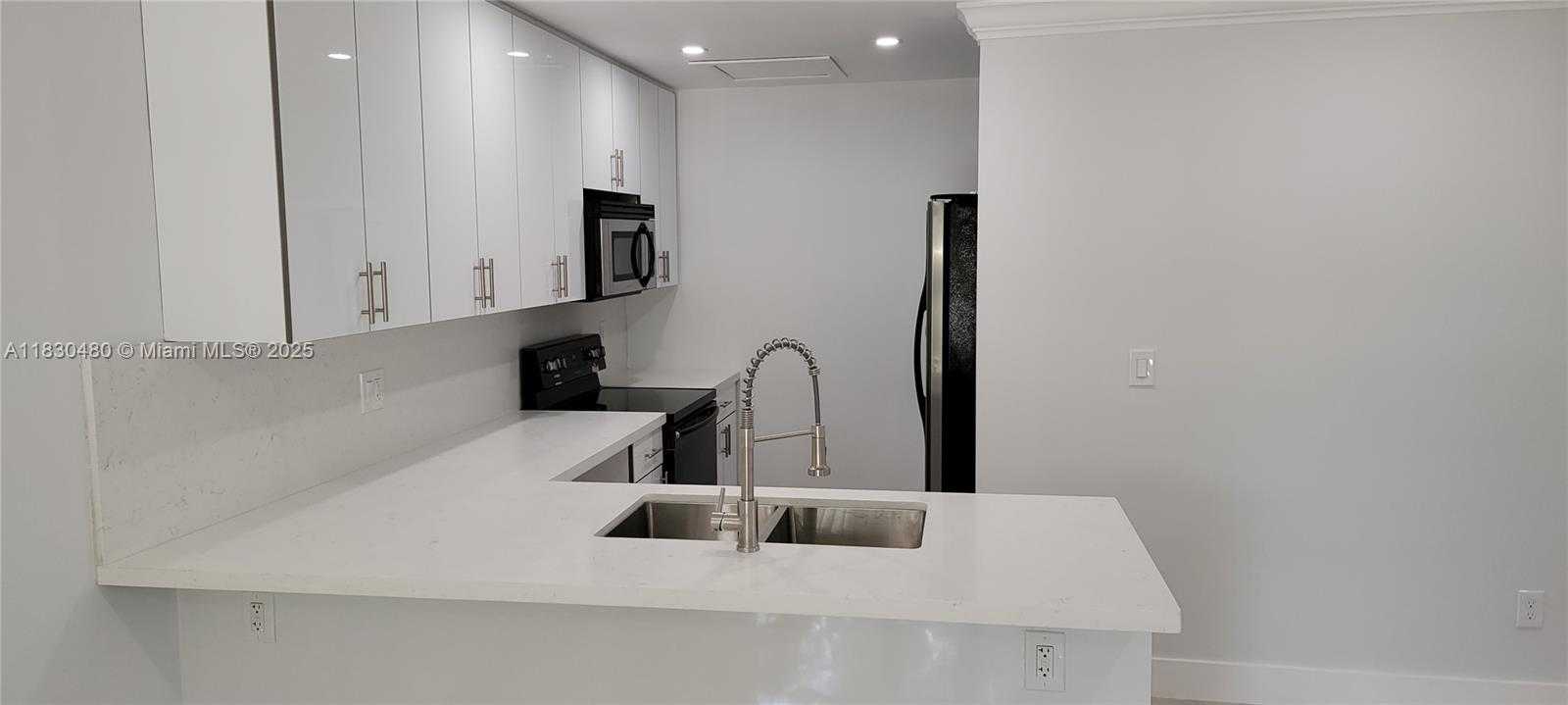 Small Image of 7662 SOUTH WEST 152ND AVE #3-23, Miami Number 11