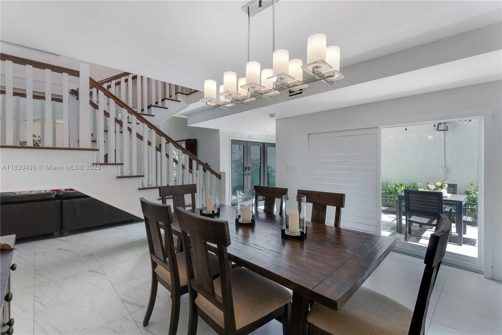Small Image of 4830 SAN AMARO DR, Coral Gables Number 12