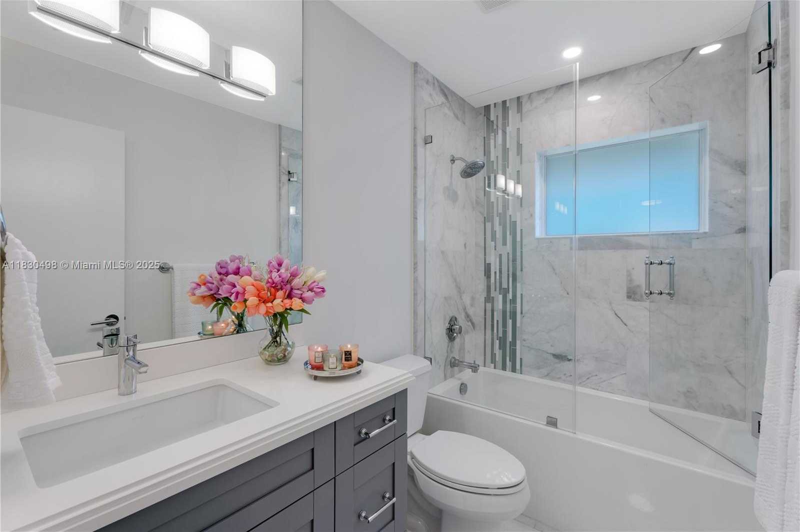Small Image of 4830 SAN AMARO DR, Coral Gables Number 35