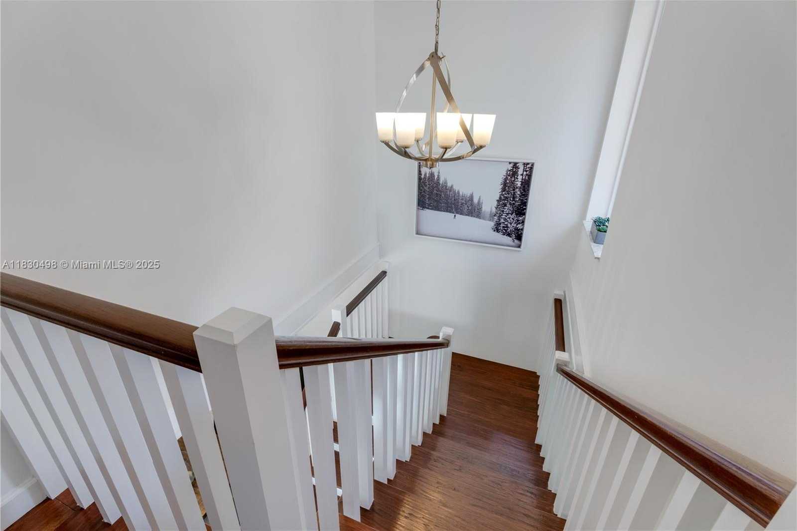 Small Image of 4830 SAN AMARO DR, Coral Gables Number 39