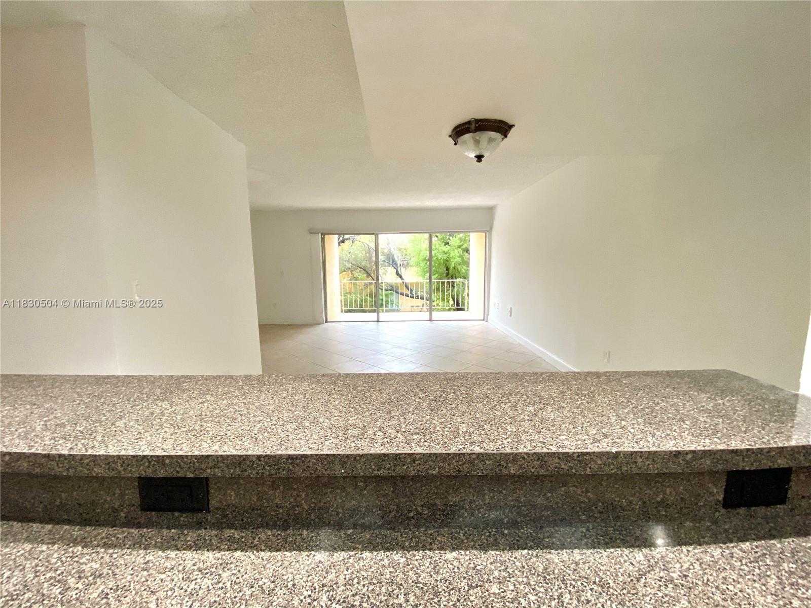 Small Image of 9371 FONTAINEBLEAU BLVD #I209, Miami Number 13