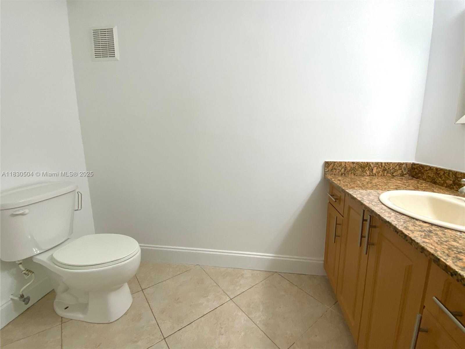Small Image of 9371 FONTAINEBLEAU BLVD #I209, Miami Number 14