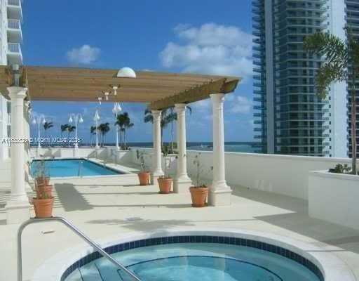 Small Image of 1200 BRICKELL BAY DR #2704, Miami Number 29