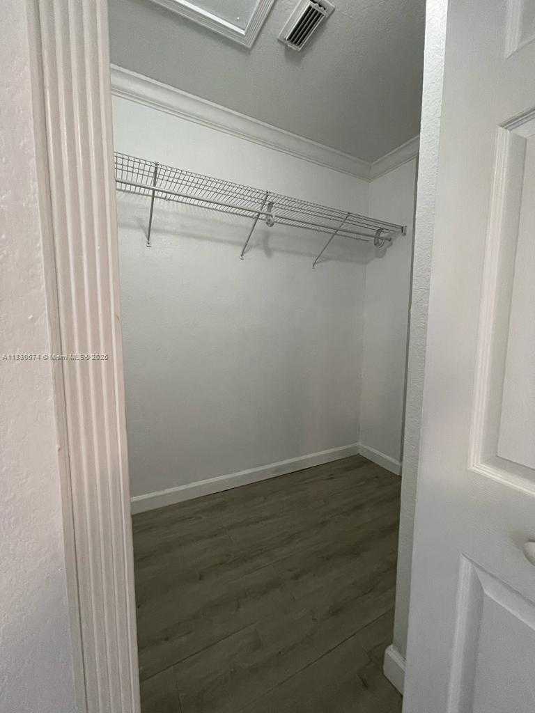 Small Image of 5420 NORTH WEST 107TH AVE #309, Doral Number 12