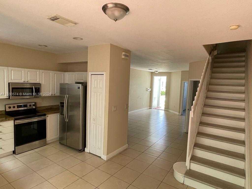 Small Image of 5420 NORTH WEST 107TH AVE #309, Doral Number 28