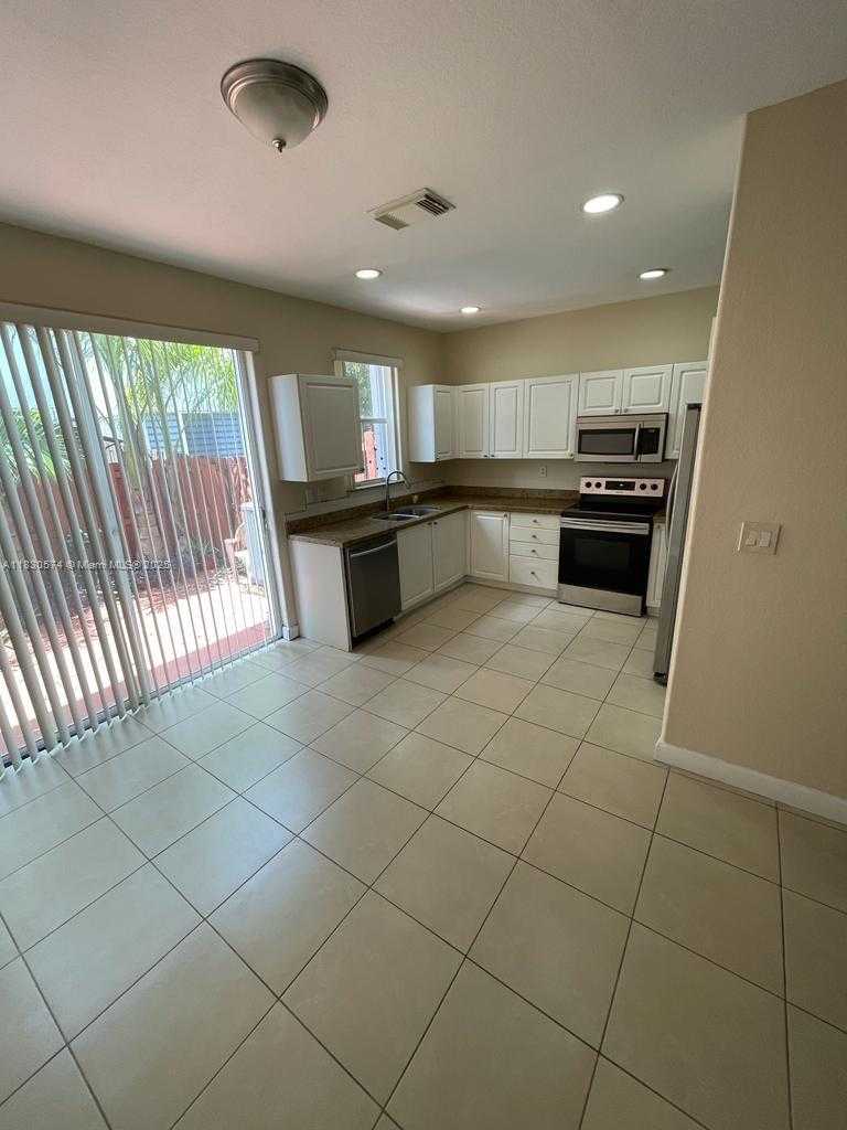 Small Image of 5420 NORTH WEST 107TH AVE #309, Doral Number 9