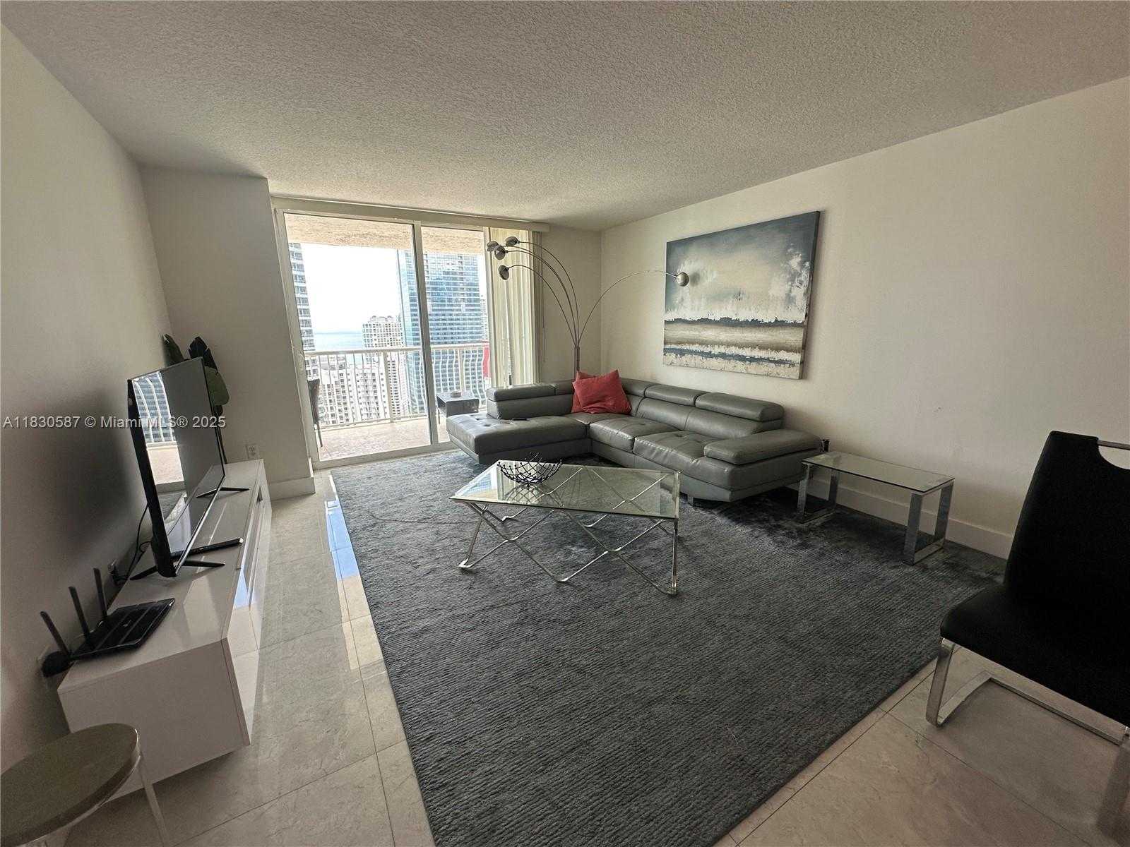Small Image of 1200 BRICKELL BAY DR #4007, Miami Number 2