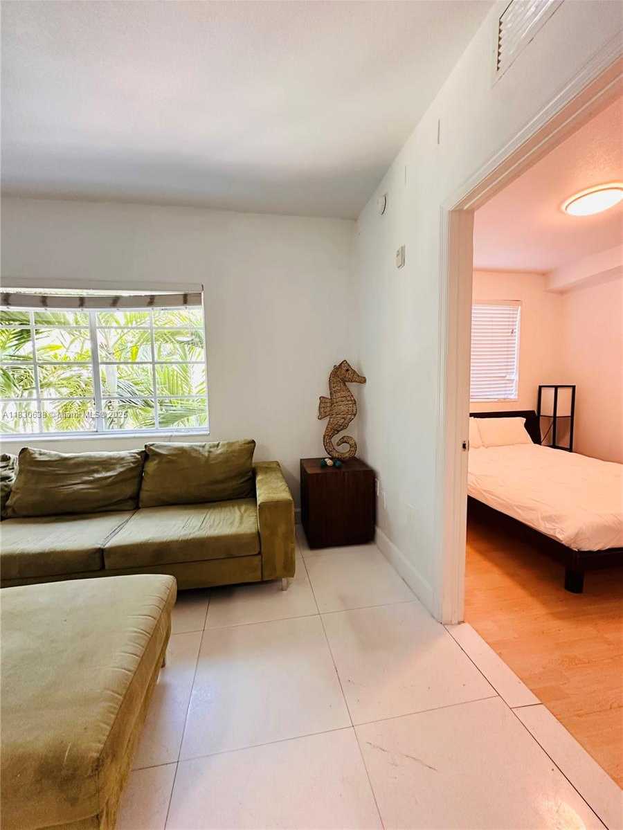 Small Image of 1300 PENNSYLVANIA AVENUE #300, Miami Beach Number 6