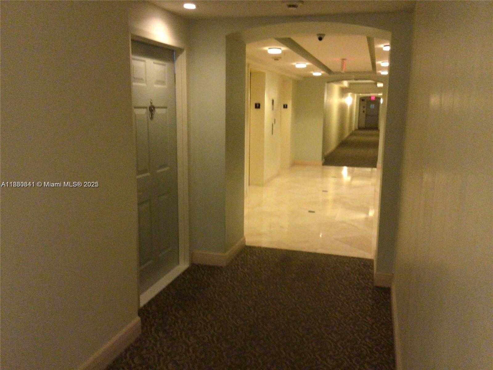 Small Image of 2080 SOUTH OCEAN DR #1408, Hallandale Beach Number 27