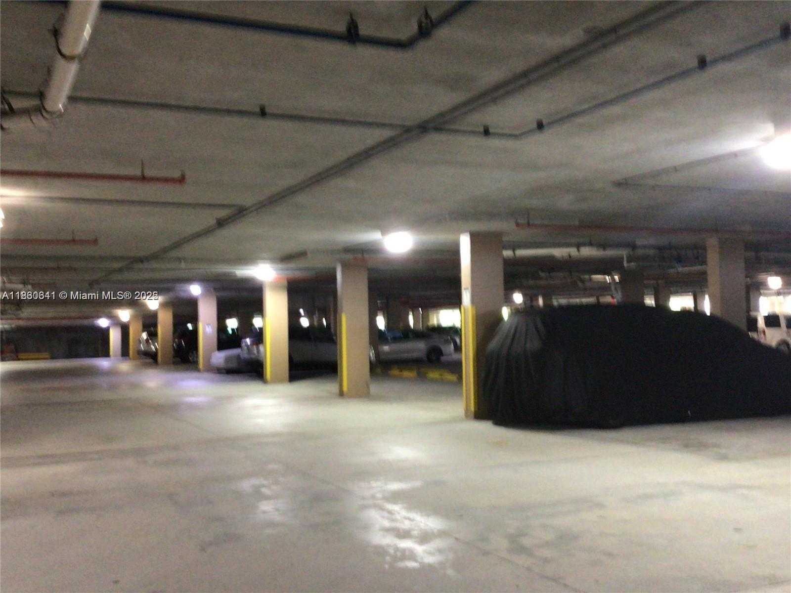 Small Image of 2080 SOUTH OCEAN DR #1408, Hallandale Beach Number 29