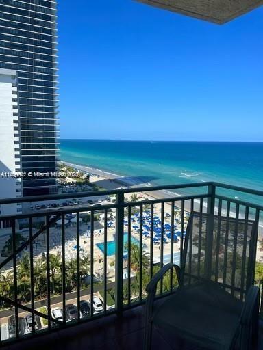 Small Image of 2080 SOUTH OCEAN DR #1408, Hallandale Beach Number 31
