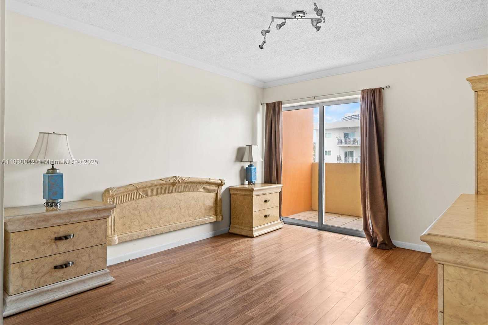 Small Image of 3545 NORTH EAST 167TH ST #402, North Miami Beach Number 13