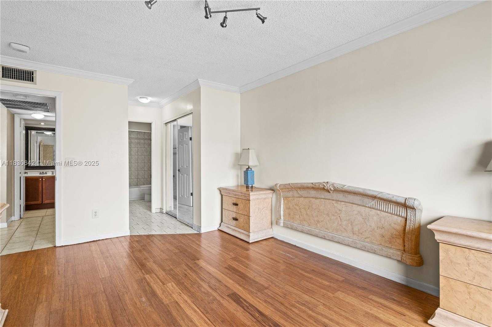 Small Image of 3545 NORTH EAST 167TH ST #402, North Miami Beach Number 14