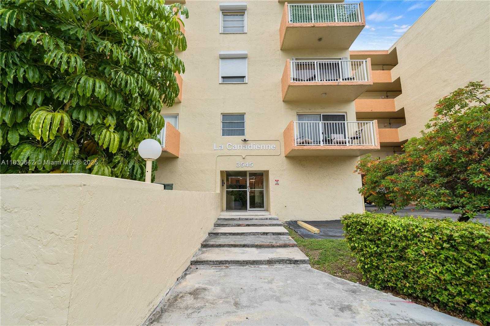 Small Image of 3545 NORTH EAST 167TH ST #402, North Miami Beach Number 19