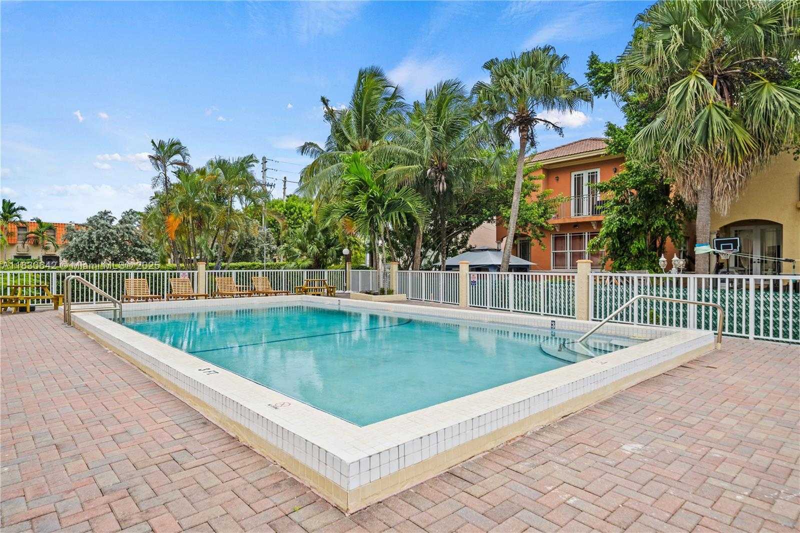 Small Image of 3545 NORTH EAST 167TH ST #402, North Miami Beach Number 27