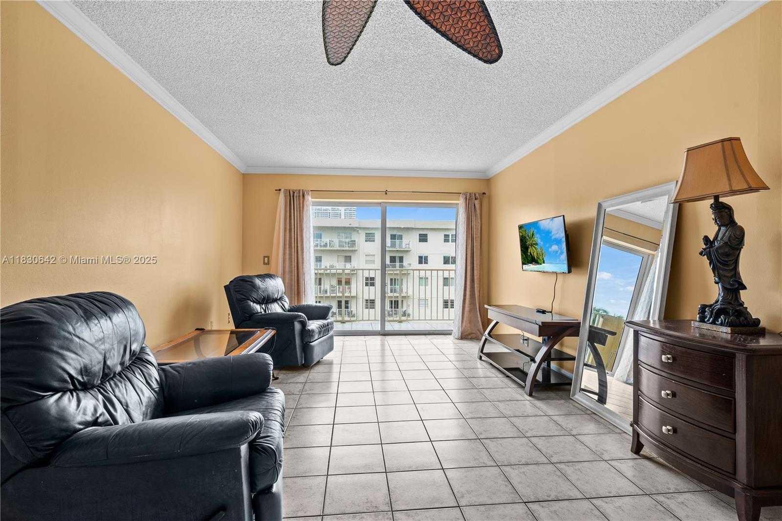 Small Image of 3545 NORTH EAST 167TH ST #402, North Miami Beach Number 8