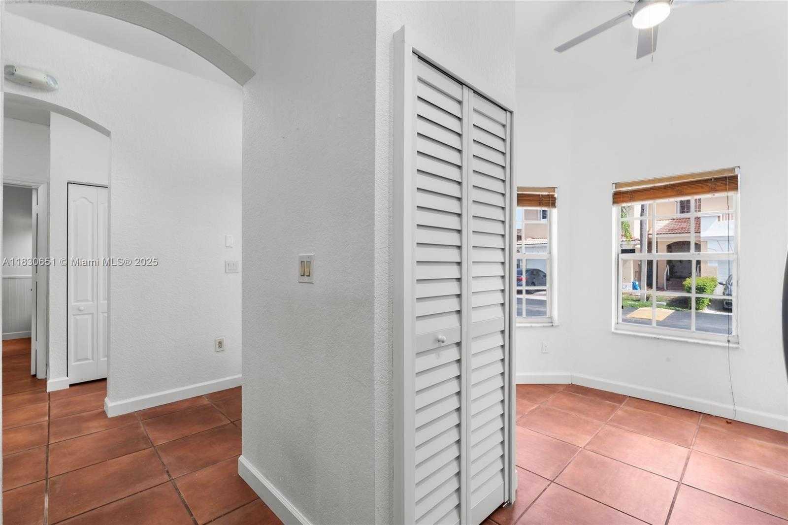 Small Image of 16334 SOUTH WEST 103RD ST, Miami Number 13