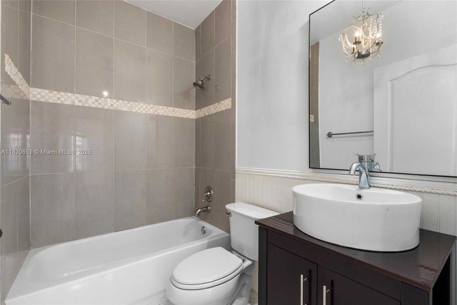 Small Image of 16334 SOUTH WEST 103RD ST, Miami Number 25