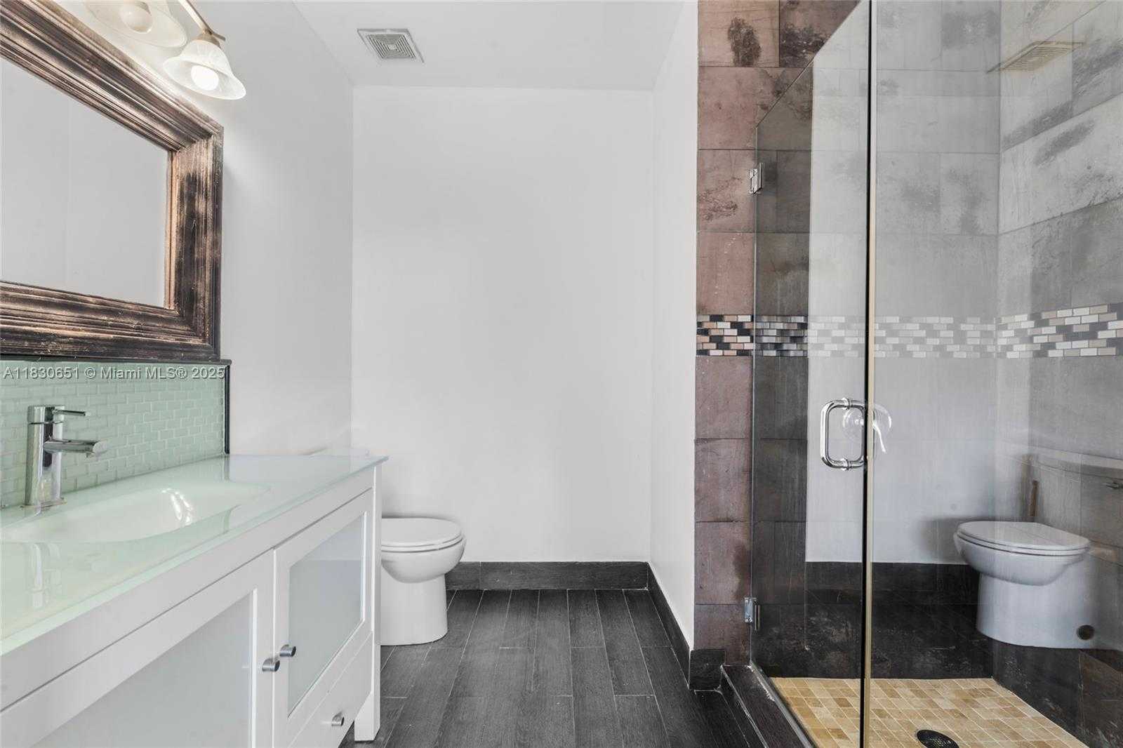 Small Image of 16334 SOUTH WEST 103RD ST, Miami Number 32