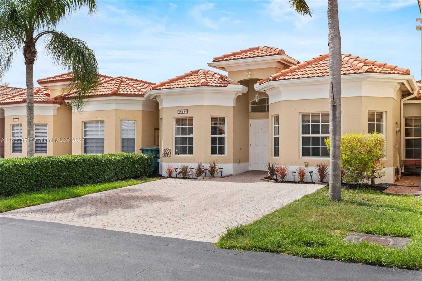 Small Image of 16334 SOUTH WEST 103RD ST, Miami Number 8