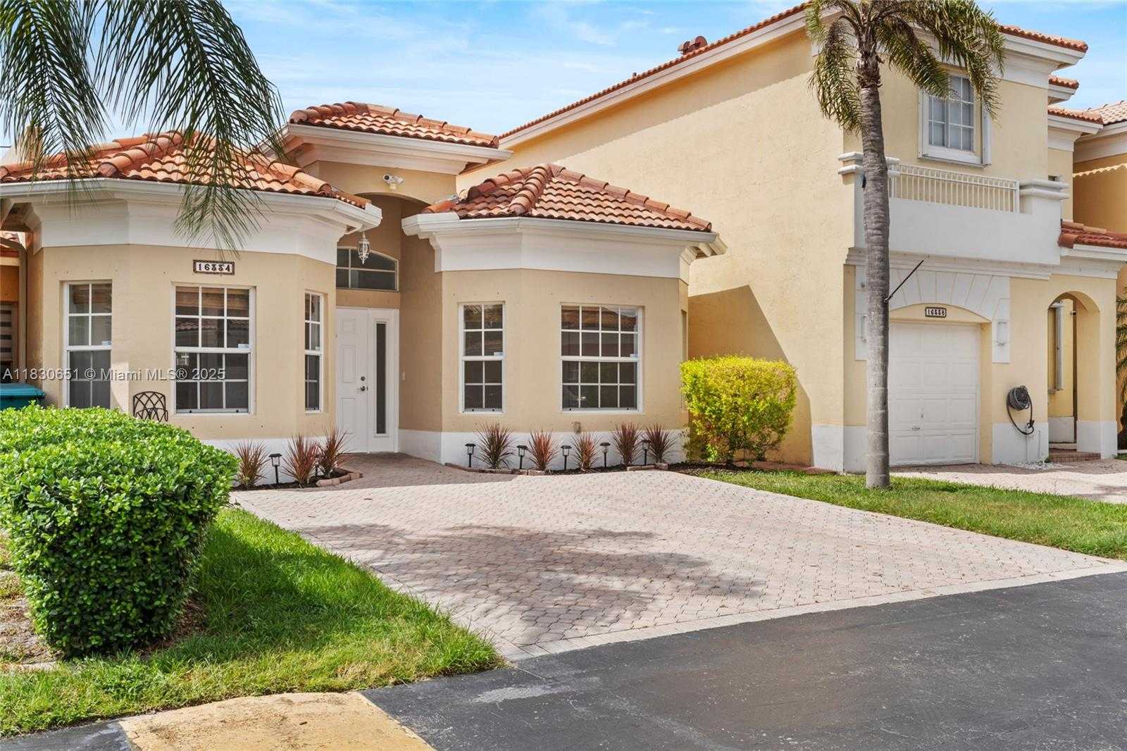 Small Image of 16334 SOUTH WEST 103RD ST, Miami Number 9