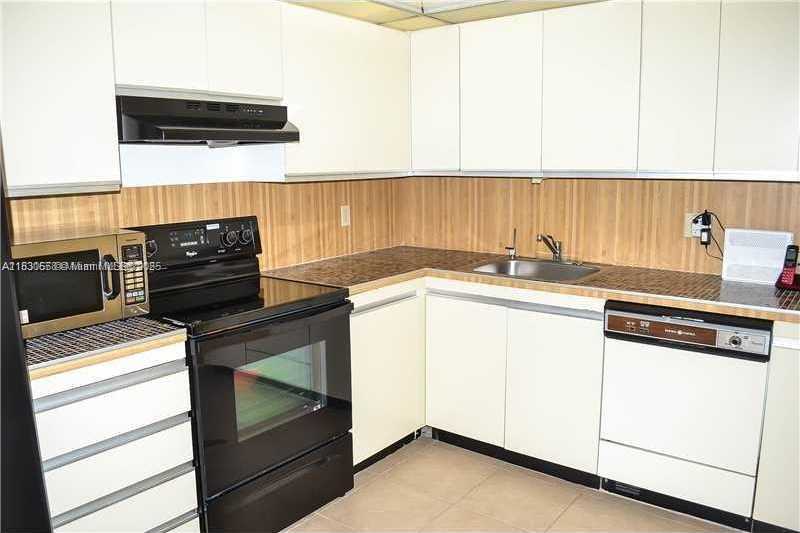Small Image of 2500 PARKVIEW DR #1919, Hallandale Beach Number 7