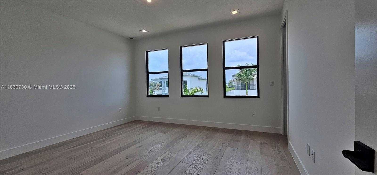 Small Image of 9377 SUNFLOWER MEADOW RD #41, Boca Raton Number 14