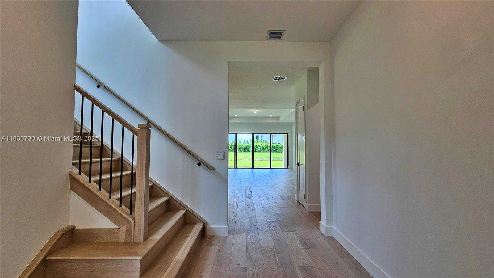 Small Image of 9377 SUNFLOWER MEADOW RD #41, Boca Raton Number 3