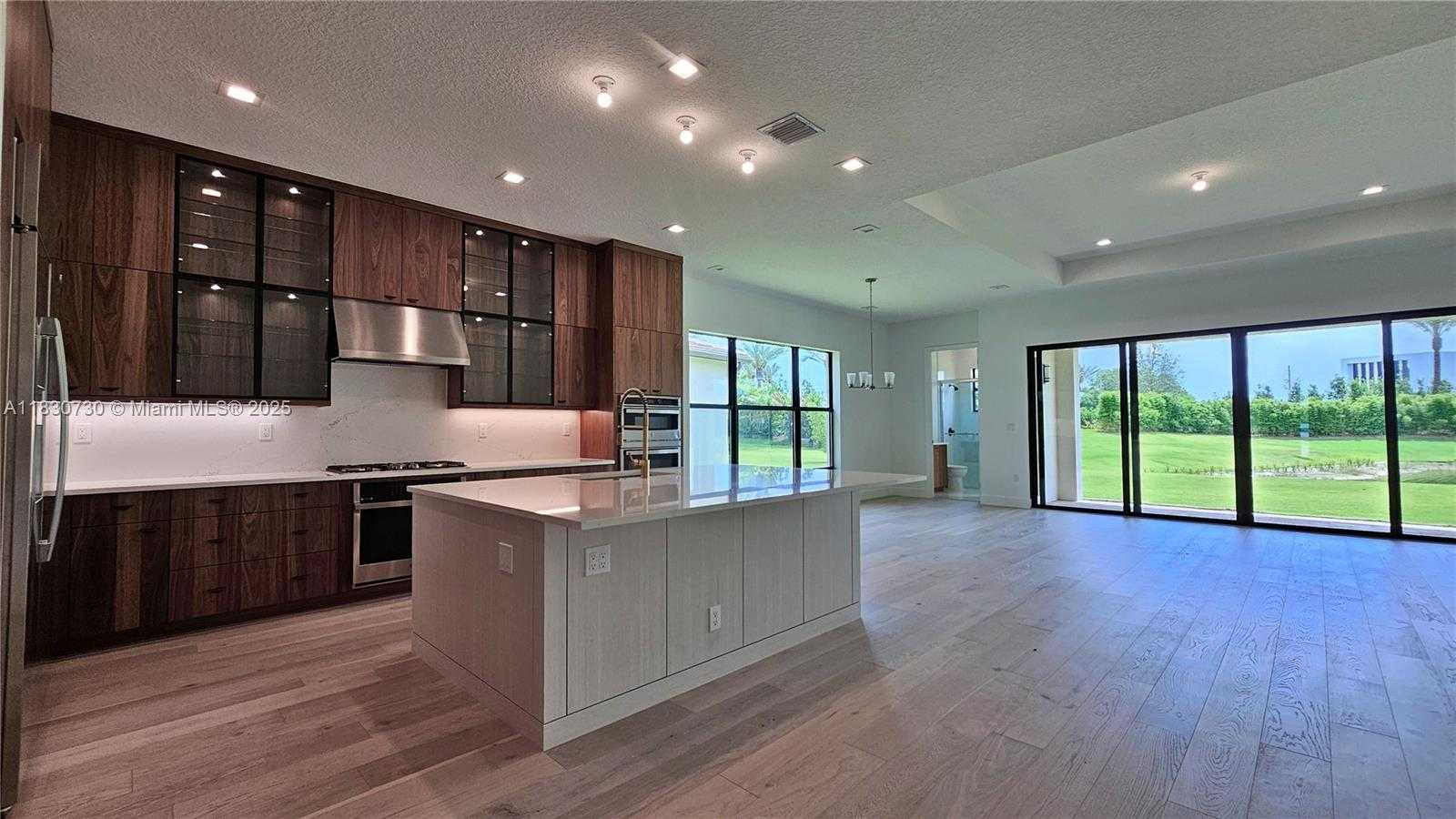 Small Image of 9377 SUNFLOWER MEADOW RD #41, Boca Raton Number 6