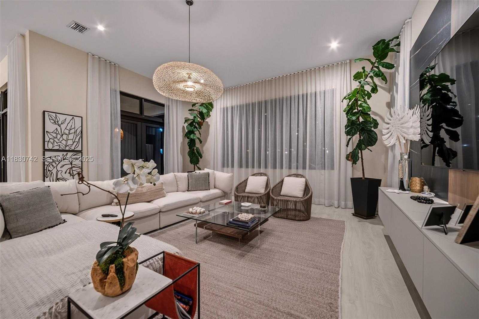 Small Image of 5000 SOUTH WEST 159 AVE, Southwest Ranches Number 40