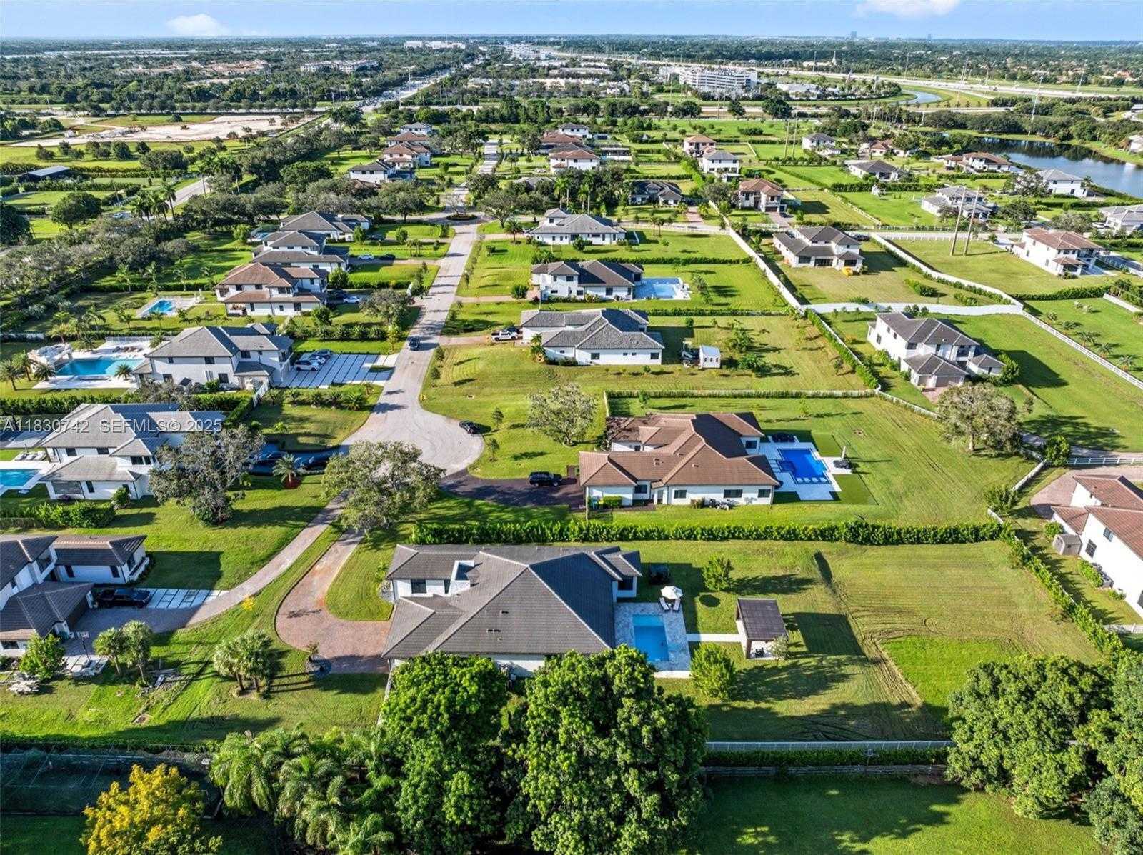 Small Image of 5000 SOUTH WEST 159 AVE, Southwest Ranches Number 48