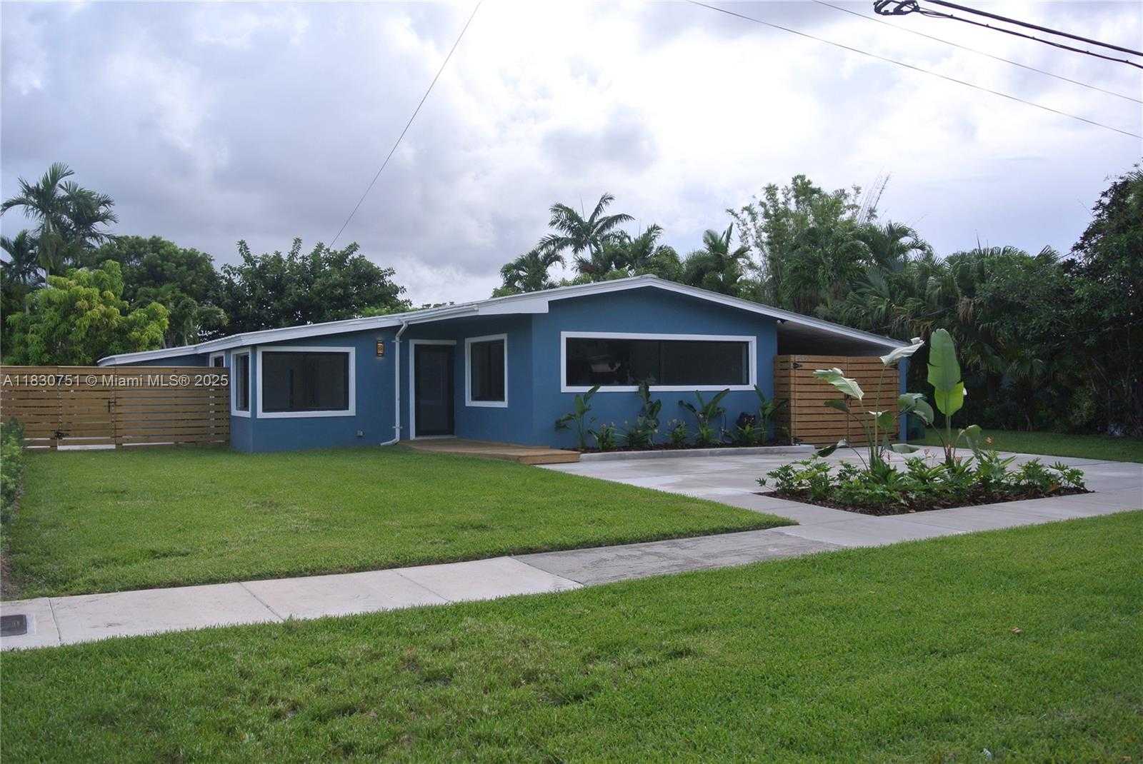 Small Image of 10230 DOLPHIN RD #1, Cutler Bay Number 17
