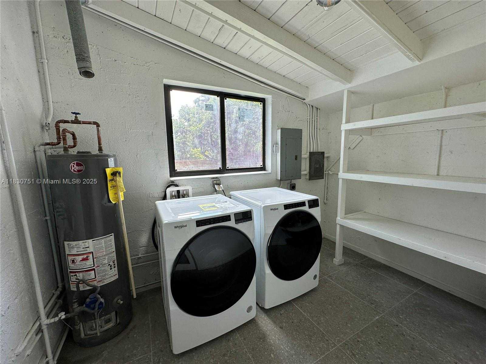 Small Image of 10230 DOLPHIN RD #1, Cutler Bay Number 24