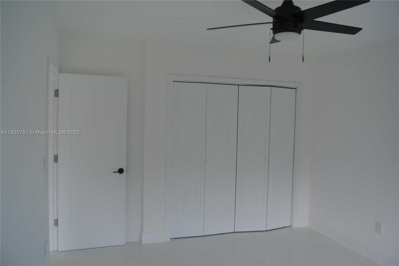 Small Image of 10230 DOLPHIN RD #1, Cutler Bay Number 8