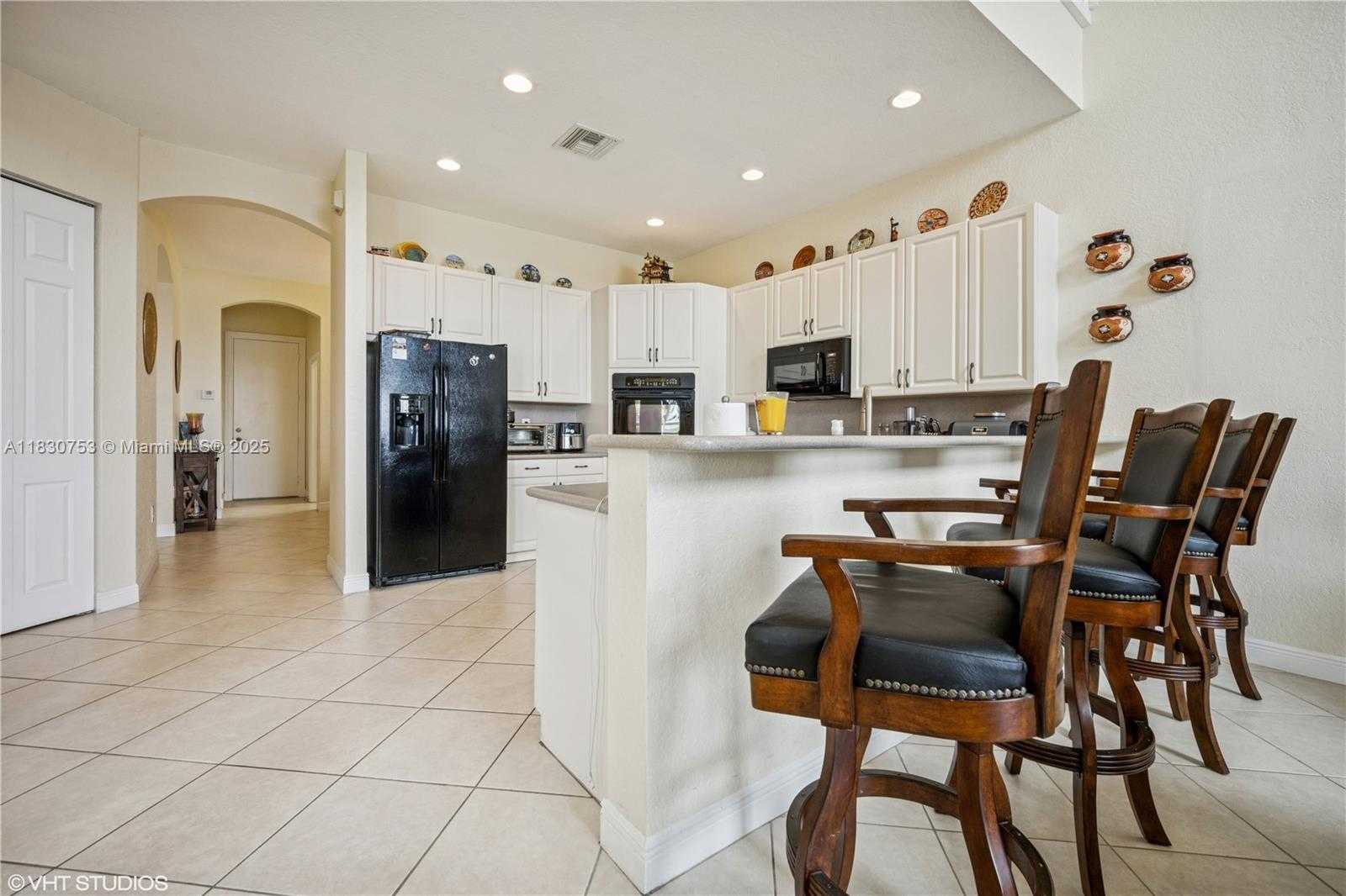 Small Image of 4954 SOUTH WEST 186TH WAY, Miramar Number 10