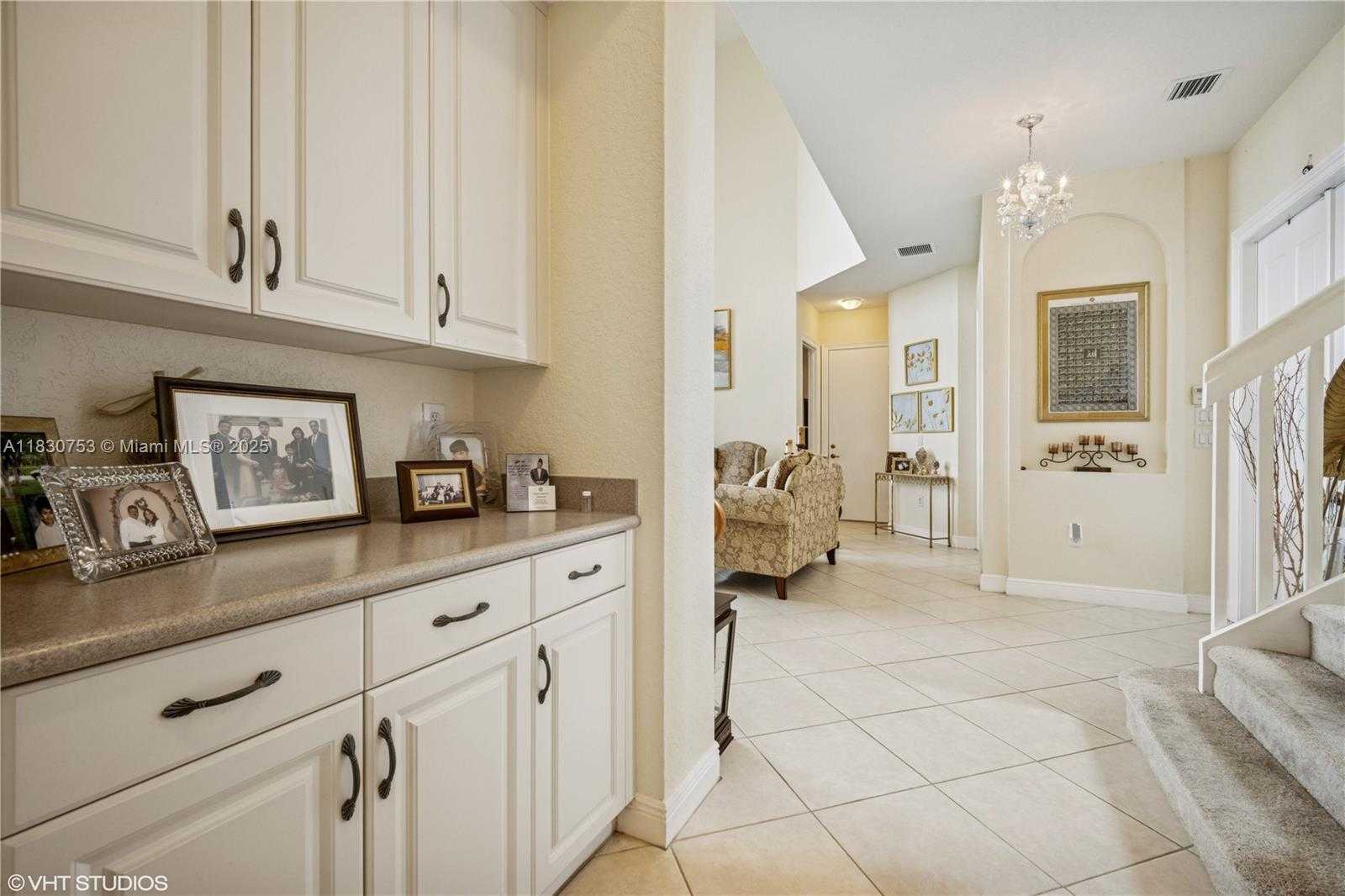 Small Image of 4954 SOUTH WEST 186TH WAY, Miramar Number 13