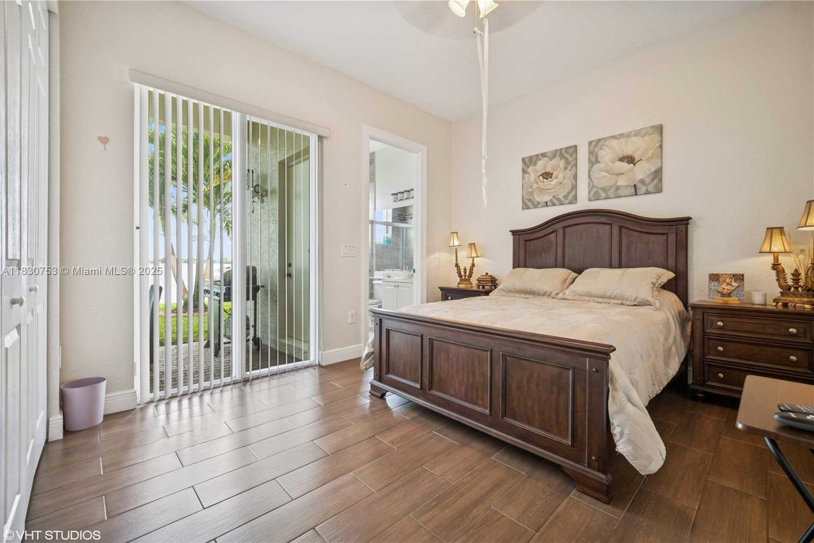 Small Image of 4954 SOUTH WEST 186TH WAY, Miramar Number 18