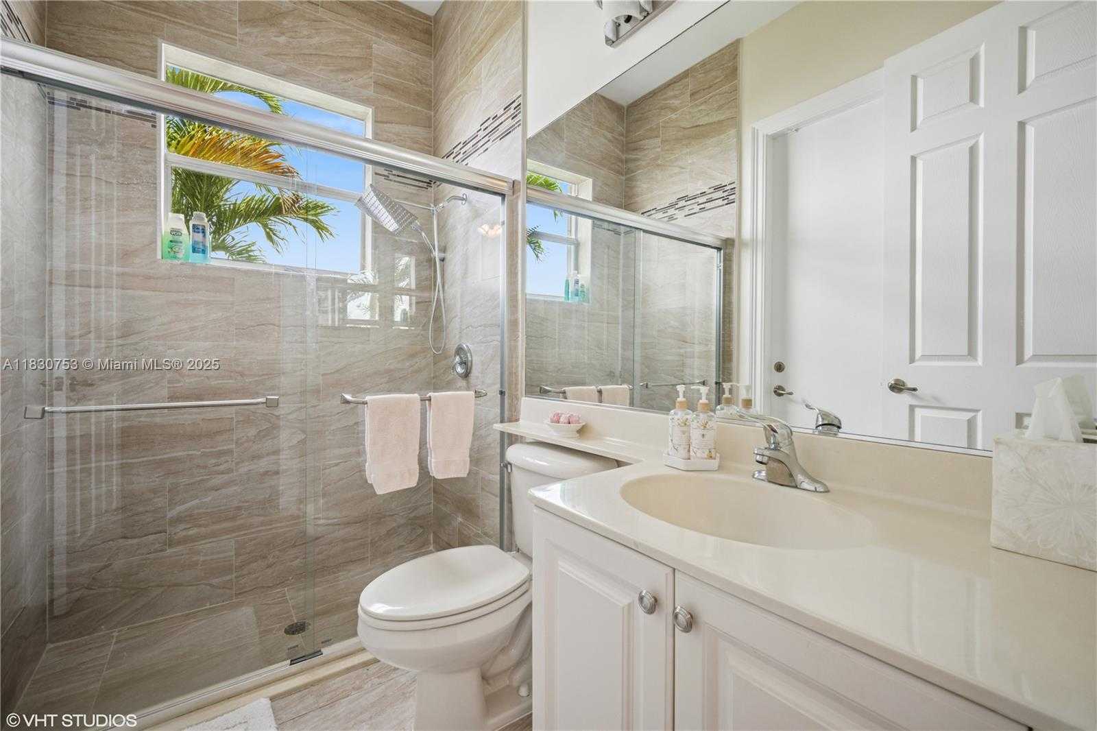 Small Image of 4954 SOUTH WEST 186TH WAY, Miramar Number 19