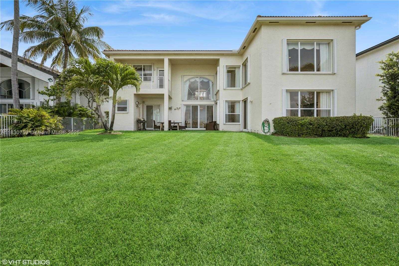 Small Image of 4954 SOUTH WEST 186TH WAY, Miramar Number 31