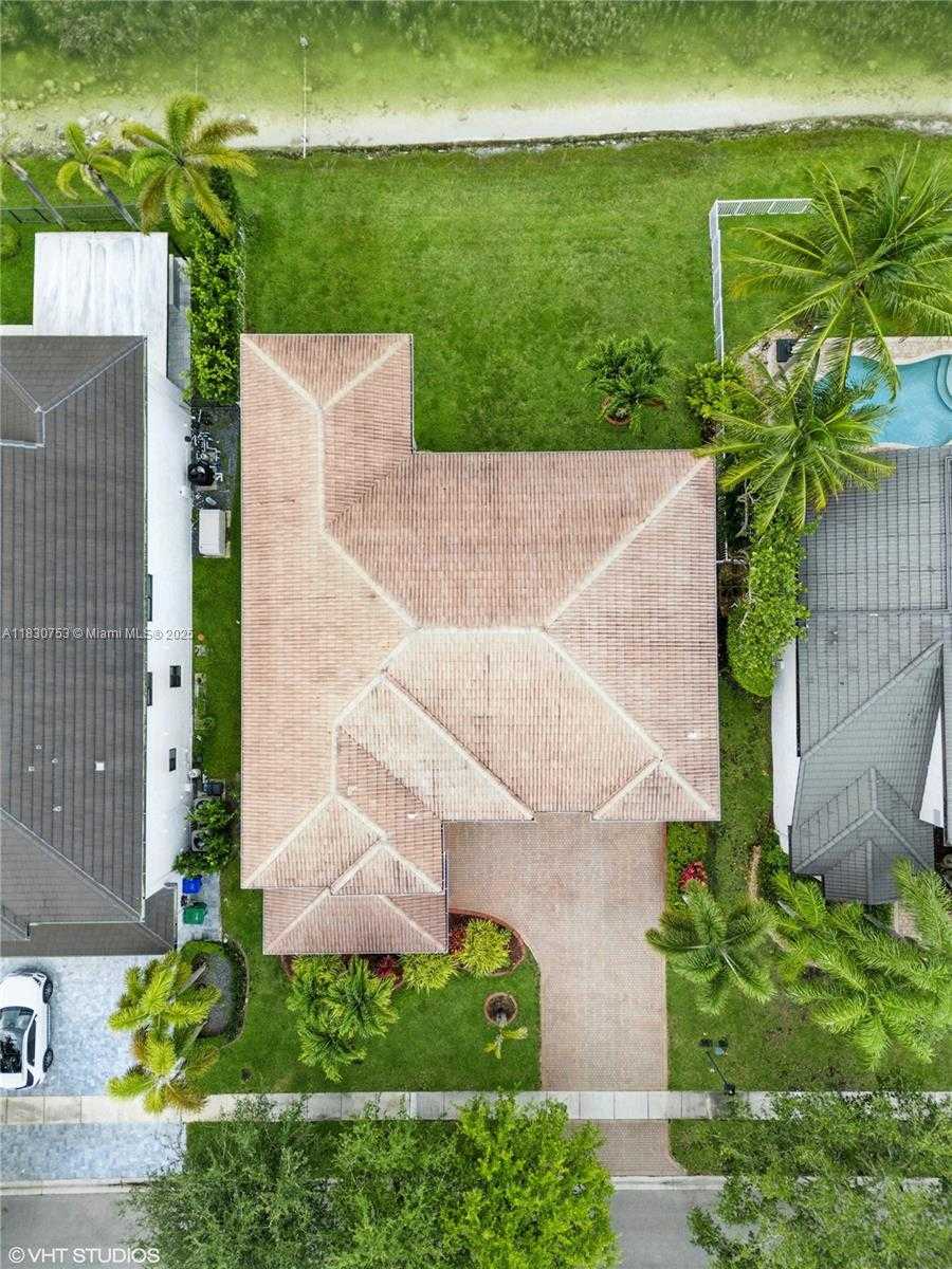 Small Image of 4954 SOUTH WEST 186TH WAY, Miramar Number 39