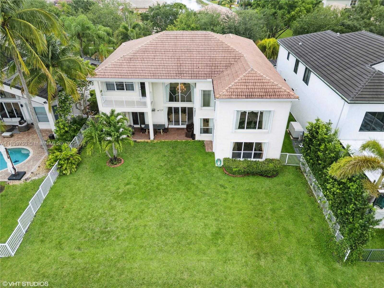 Small Image of 4954 SOUTH WEST 186TH WAY, Miramar Number 41