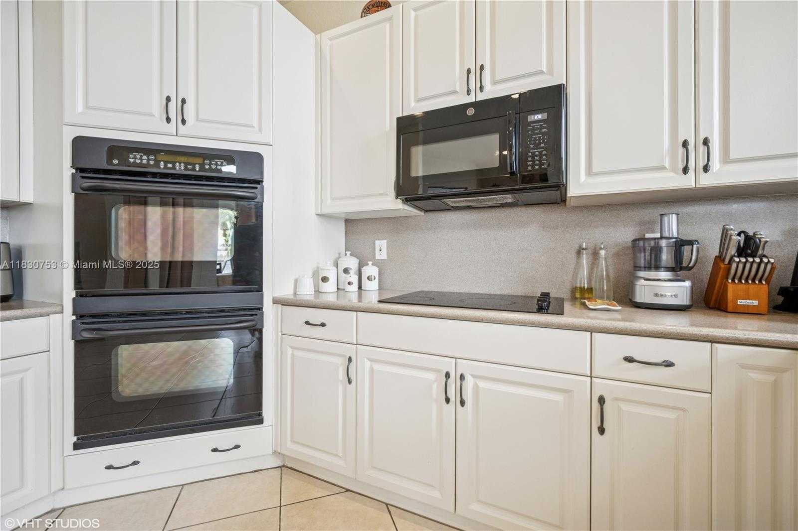 Small Image of 4954 SOUTH WEST 186TH WAY, Miramar Number 9