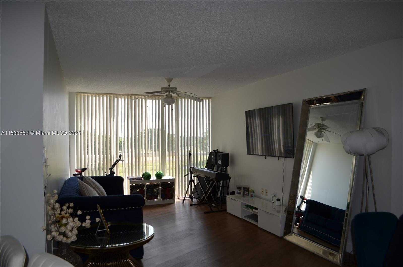 Small Image of 7125 NORTH WEST 186TH ST #B403, Hialeah Number 10