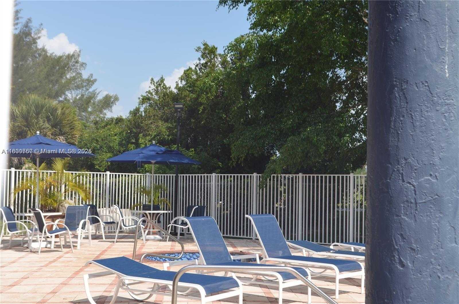Small Image of 7125 NORTH WEST 186TH ST #B403, Hialeah Number 15