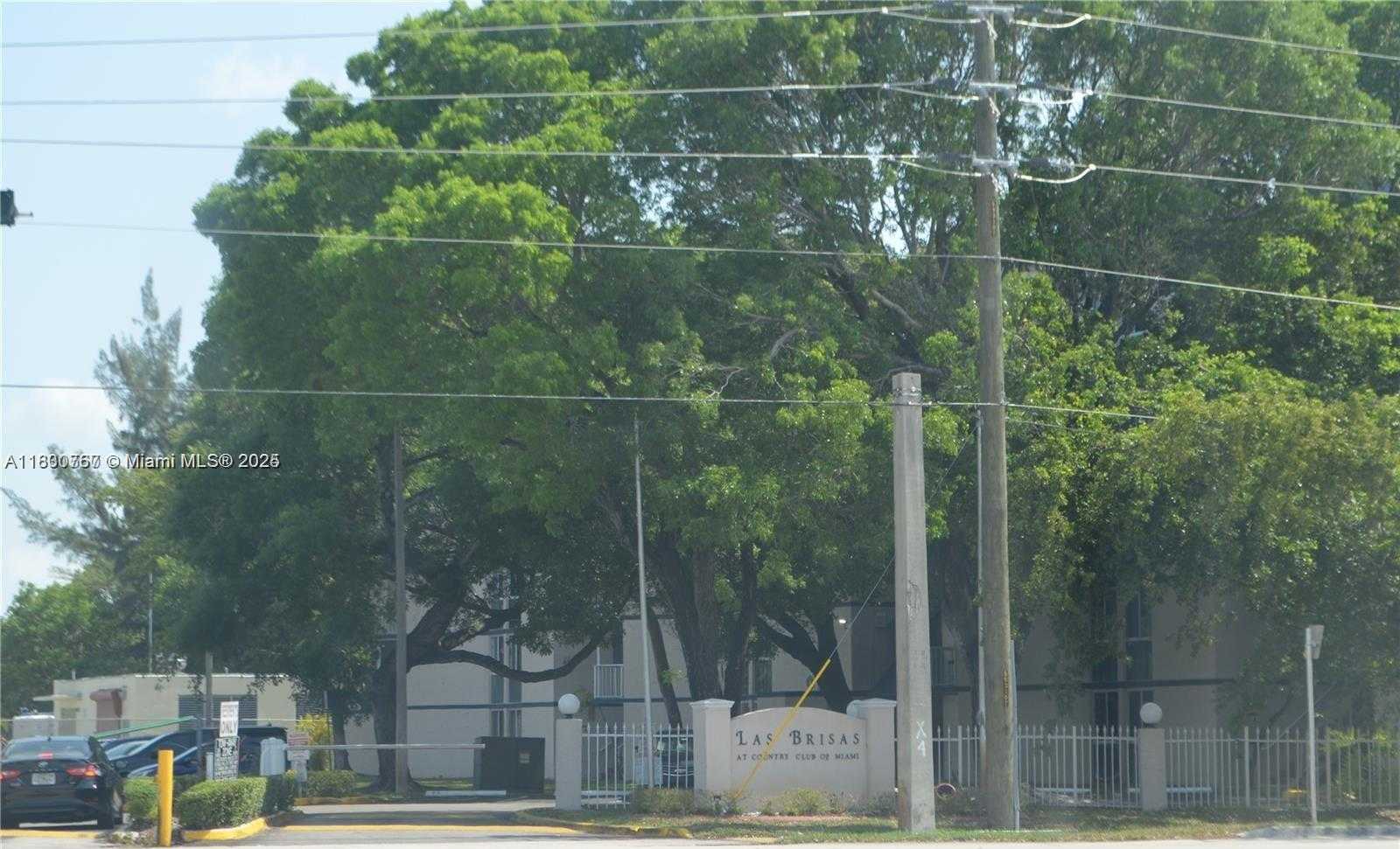 Small Image of 7125 NORTH WEST 186TH ST #B403, Hialeah Number 3